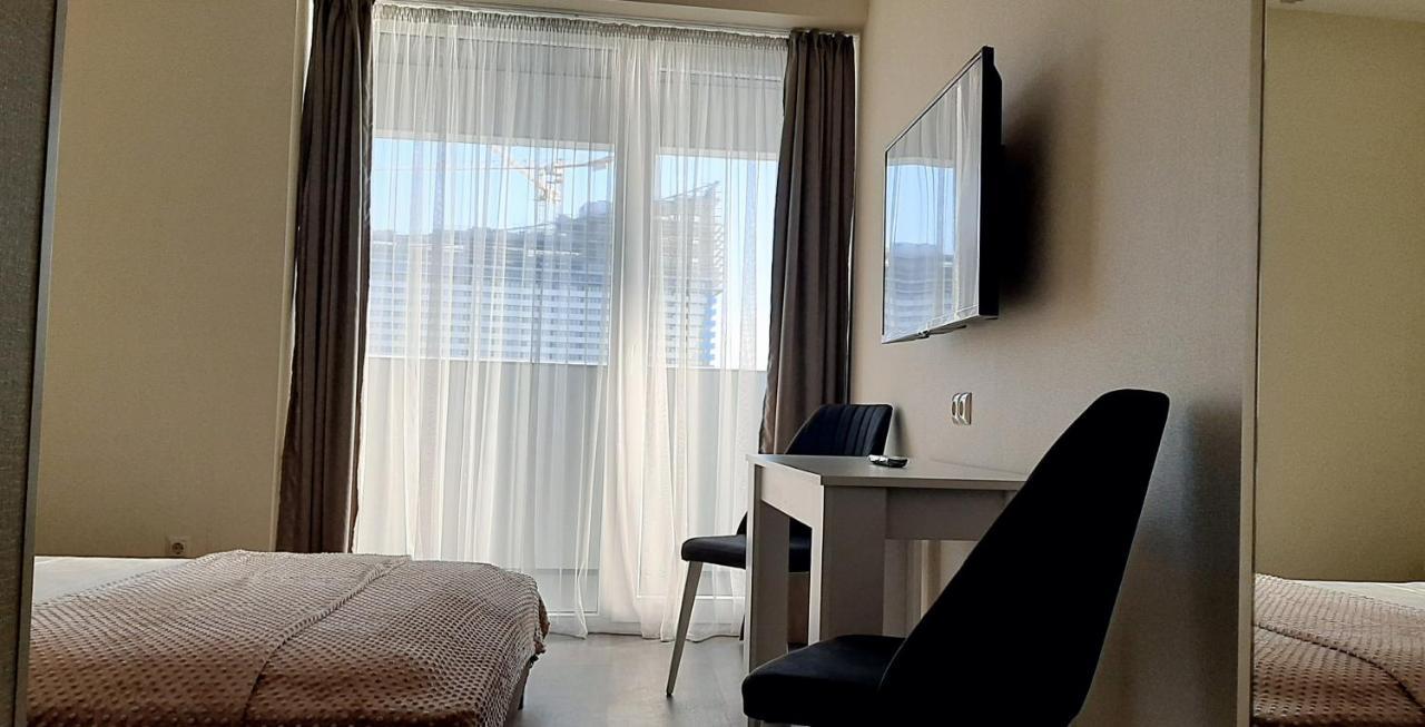 Alliance Palace Sea View Apartment Batumi Exterior foto