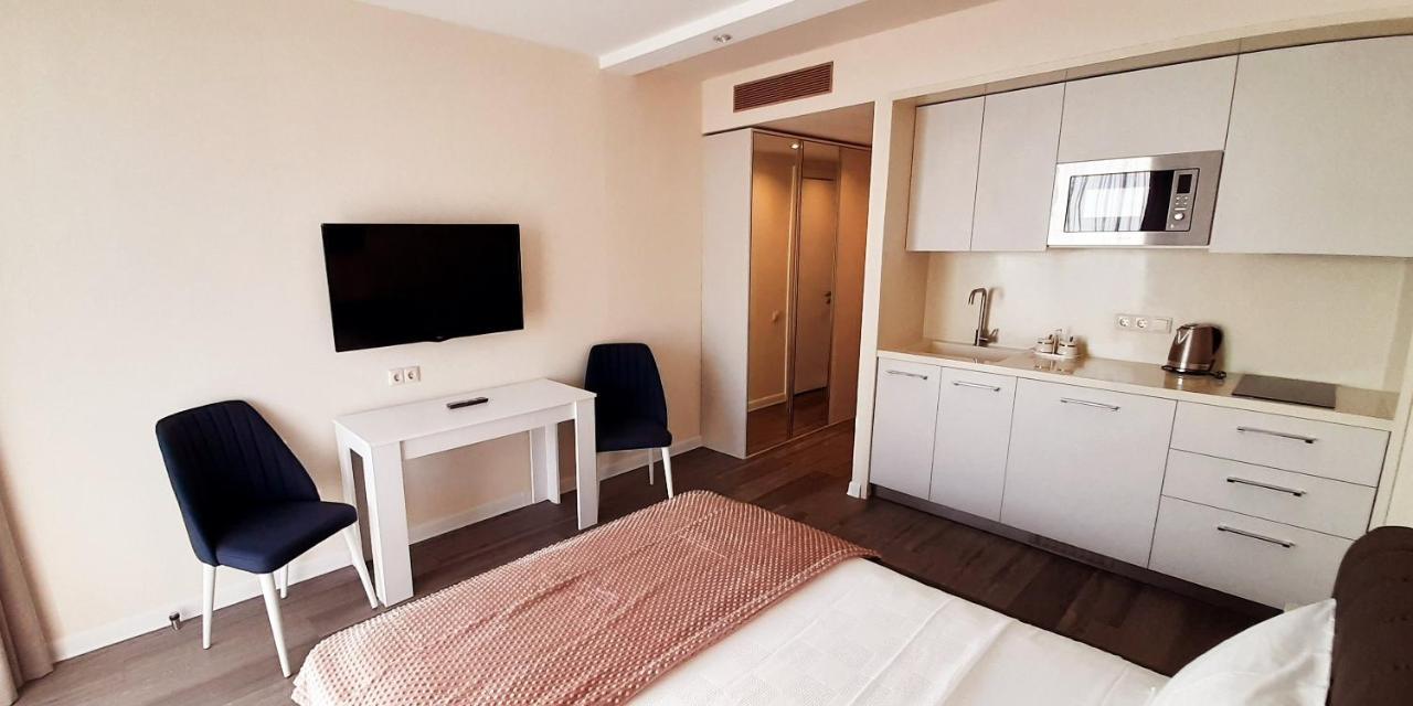 Alliance Palace Sea View Apartment Batumi Exterior foto