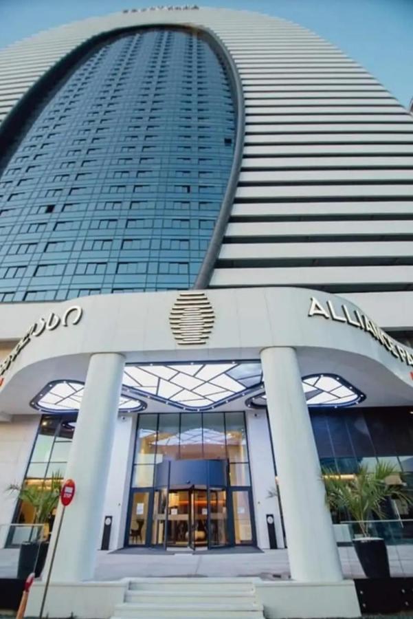 Alliance Palace Sea View Apartment Batumi Exterior foto